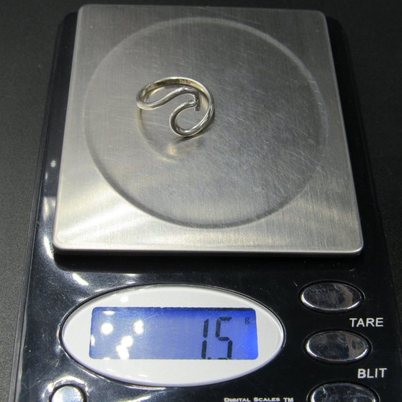 Size 5.5 Sterling Silver Odd Design Wave Beach Band Ring Vintage - Picture 6 of 6